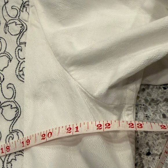 Men's Robert Graham White Patterned Shirt with Flip Cuff Size Large Embroidered - Picture 8 of 10
